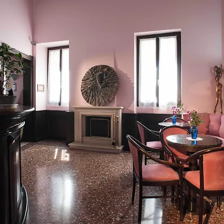 Otel Al Castello Bassano del Grappa
