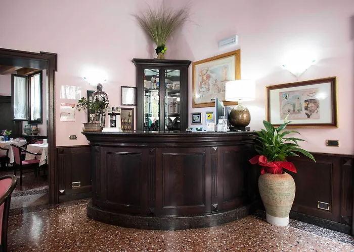 Hotell Al Castello 3*