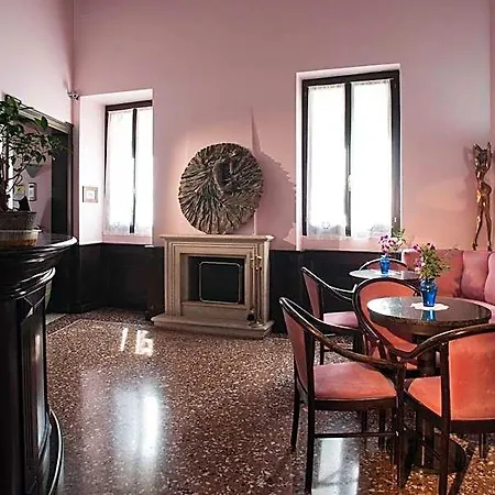 Al Castello Szálloda 3*