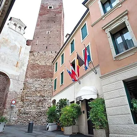 Szálloda Al Castello Bassano del Grappa
