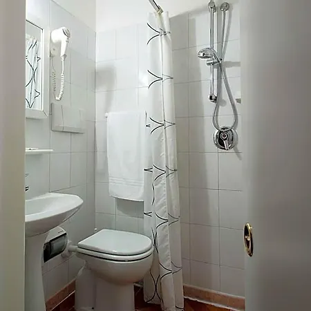 Al Castello Отель 3*