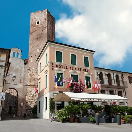 Al Castello 3*